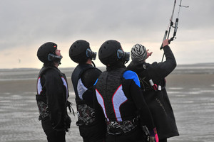 Premiers stagiaires de l'école de Kitesurf